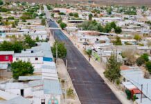 Avanza la pavimentación de la calle Victoria en Naica; compromiso cumplido del alcalde Fito Gardea