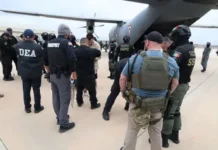 México traslada a 37 reos a EU