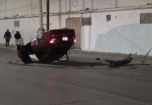 Volcadura deja dos mujeres lesionadas