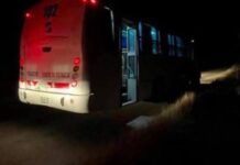Encuentran autobús con pertenencias en su interior y sin rastro del operador en SLP
