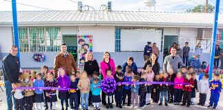 Entrega Miriam Soto rehabilitación en el Jardín de Niños Revolución 8113