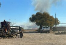 Incendio en rancho de Delicias, genera fuerte contaminación