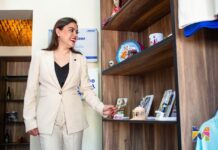 Invita Miriam Soto a visitar la tienda “Hecho en Meoqui” durante estas vacaciones