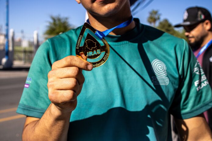 9d70b43b-4b2e-4faf-8d11-91fe6d2bf1fc