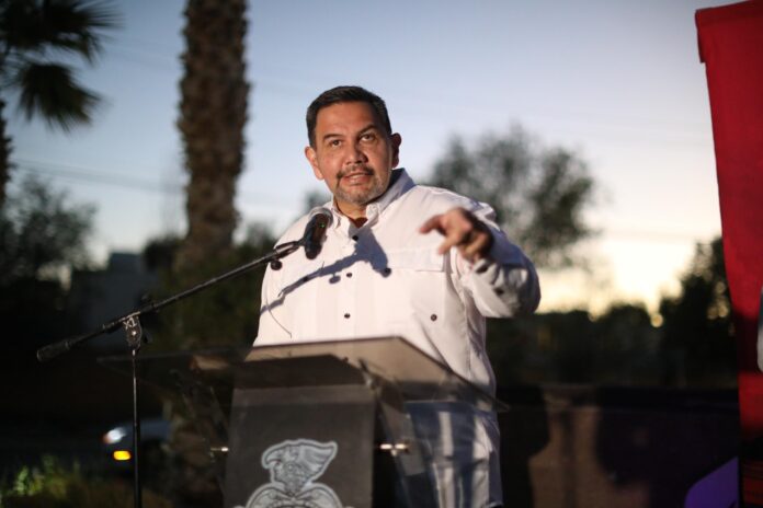 Encabeza Cruz Pérez Cuéllar instalación de más de 500 luminarias en tres fraccionamientos