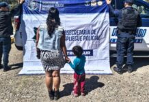 Rescatan a niño de 2 años que deambulaba solo en Parral; presentaba signos de desnutrición