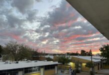 La CEDH investiga suspensión de alumna por teñirse el cabello en secundaria Leyes de Reforma