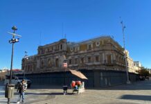 Protegen Presidencia Municipal de Chihuahua ante protestas del 8M