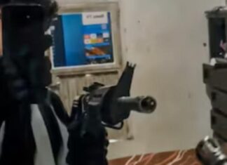 Joven de 15 años mata a dos maestras en preparatoria de Michoacán; es hijastro de soldado de la Marina