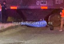 Joven de 25 años pierde la vida al chocar su motocicleta contra un tren en Camargo