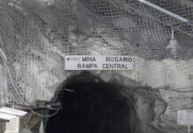 Colapsa mina en Sinaloa; cuatro trabajadores siguen atrapados