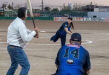 Realiza Miriam Soto lanzamiento inaugural en la Liga de Béisbol Regional 2026