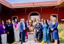 Parral rinde homenaje a Aurora Reyes, en historia sesión de Cabildo