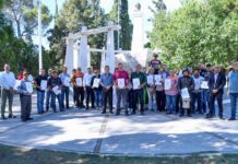 Entregan 40 títulos de propiedad y superan los 1200 durante gobierno de Jesús Valenciano