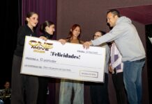 Valenciano encabeza entrega de reconocimientos en competencia One Move del Festival en Delicias