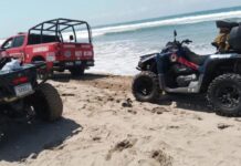 Buscan a joven de 15 años arrastrado por corriente de resaca en Mazatlán