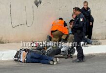 Dos lesionados graves tras derrapar motocicleta