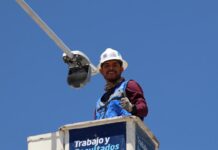 Marco Bonilla cumple: ya son 860 colonias con alumbrado LED en Chihuahua Capital