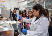 Participa CIAD en el Festival de la Fundación de Delicias con actividad para niñas científicas