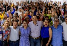 Celebra Marco Bonilla a las mamás de Cuauhtémoc y reconoce su esfuerzo diario