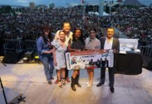 Celebra Marco Bonilla a las madres chihuahuenses con una noche inolvidable de música y reconocimiento