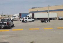 Localizan sin vida a chofer de tráiler en estacionamiento de maquiladora en Juárez