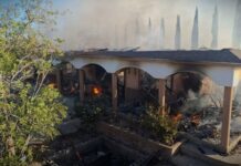 Mujer de 77 años muere en incendio que consumió vivienda