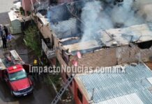 Cuatro lesionados por incendio en vivienda de Camargo