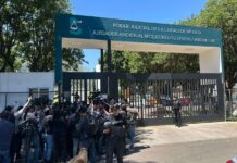 Difieren audiencia de Javier Corral; Fiscal Anticorrupción de Chihuahua acusa intento de desviar caso de 98 mdp