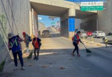 Refuerzan limpieza en Paso Suprimido en Delicias para prevenir inundaciones