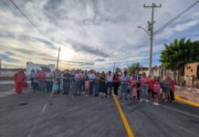 Entrega Fito Gardea dos importantes obras en la comunidad de Estación Saucillo