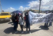 Maestros bloquean carretera Juárez–Porvenir por mejoras salariales y de pensiones