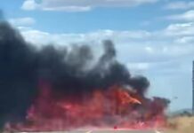 Reportan vehículos y casa incendiados tras enfrentamiento en Carichí