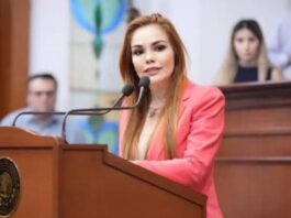 Dan protección a diputada Paola Gárate tras dejarle corona fúnebre afuera de su casa en Culiacán