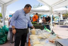 Mercado de Productores fortalece la economía del campo y acerca productos frescos a las familias: Valenciano