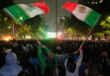Tres aficionados mueren durante festejos por triunfo de México en CDMX