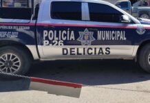 Muere operador de tractocamión tras volcadura en la Carretera Federal
