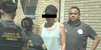 Detienen a mujer por arrastrar y atropellar a perro en Saltillo