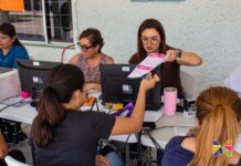 Suma Gobierno de Meoqui mas de mil 500 vales de uniformes y zapatos escolares entregados en seccionales