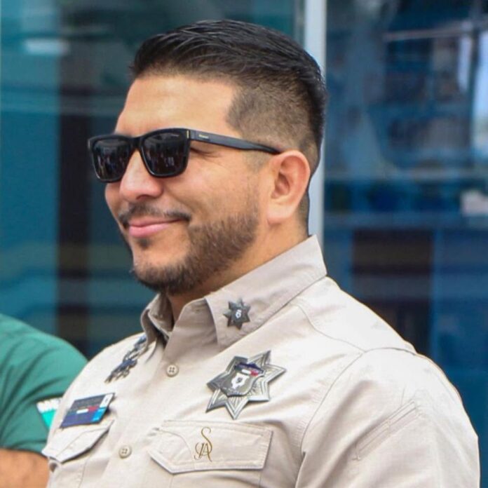 COMANDANTE VICTOR HUGO SOTO FLORES