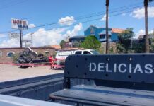 Identifican a fallecido en volcadura en carretera Delicias-Chihuahua