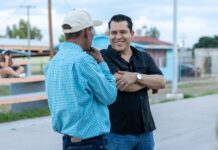 Roberto Carreón sigue escuchando a las familias de Delicias