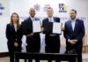 Firman Marco Bonilla y Renard Johnson convenio de hermanamiento entre Chihuahua y El Paso