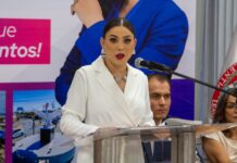 Entrega Miriam Soto 2do Informe de Gobierno a regidores del H. Ayuntamiento en Meoqui