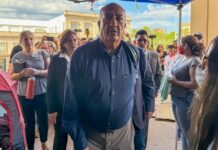 Dialoga Hugo con normalistas; “queremos certeza en plazas”