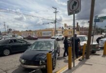 Choque en la Tecnológico y 7a deja mujer lesionada frente a la Chevrolet Toro en Delicias