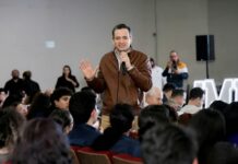 Necesitamos que todos los jóvenes de Delicias cumplan sus sueños para que la región siga avanzando: Marco Bonilla
