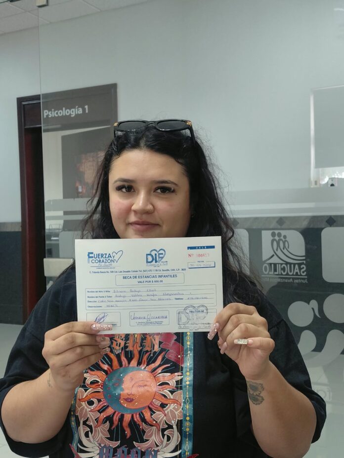 Fortalece Fito Gardea apoyo a las familias saucillenses con becas para estancias infantiles.