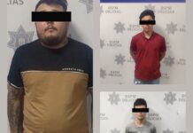 Tras reporte de robo, Policía de Delicias detiene a cuatro y asegura arma de uso exclusivo del Ejército