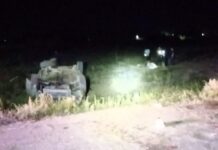 Muere hombre tras volcadura en camino de gasolinera del entronque hacia el molino